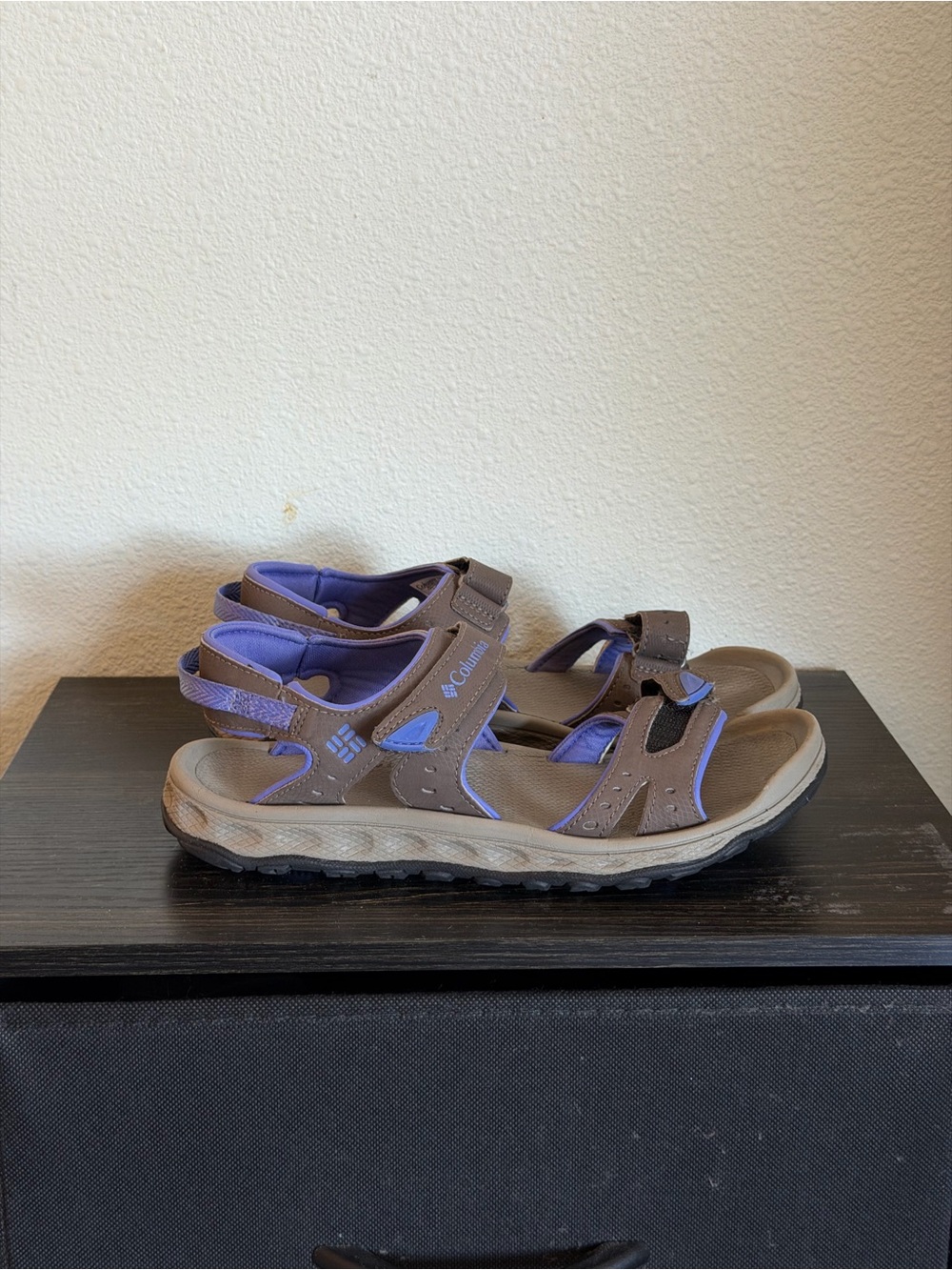Columbia Women's Sz 8 Trailstorm Hiker 2-Strap Sandals Purple Gray BL4398-25 EUC